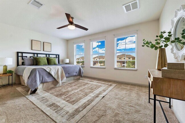 Building Photo - 1116 La Conterra Blvd