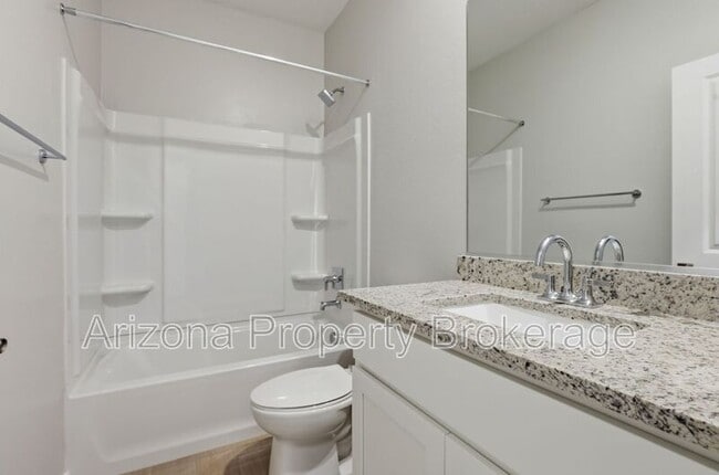 Building Photo - 17232 W Paraiso Ln