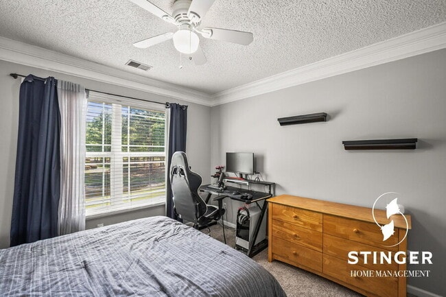 Building Photo - 46 Alston Park Dr