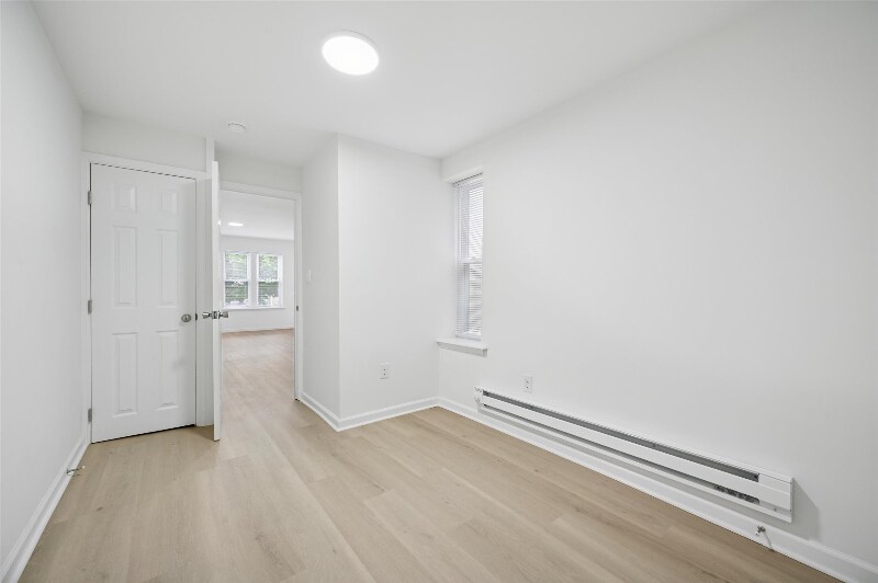 Building Photo - 888 N 46th St