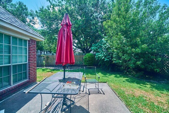 Building Photo - 4503 Oak Valley Dr