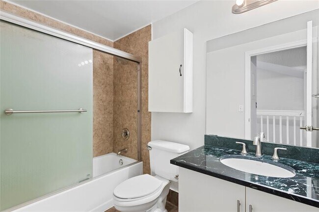 Building Photo - 781 SW 148th Ave