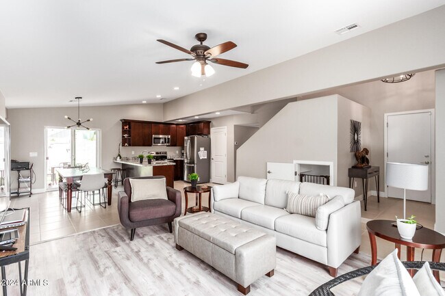 Primary Photo - 2644 E Sylvia St