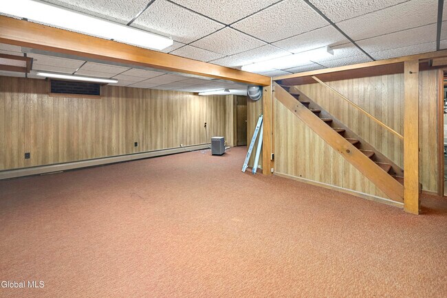 Building Photo - 167 Wood Dale Dr