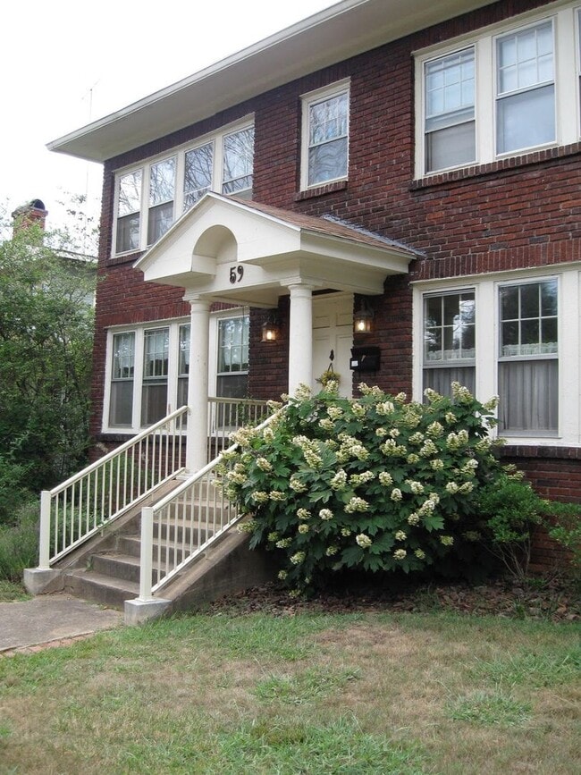 Building Photo - Central AVL - Beautifully Restored and Updated Apartment