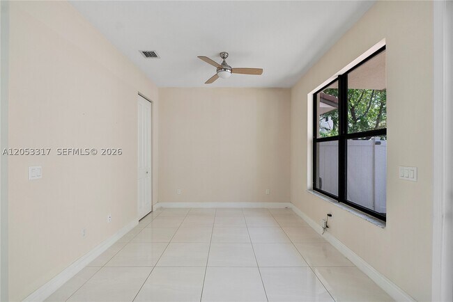 Building Photo - 20914 NW 1st Dr