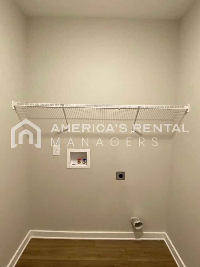 Building Photo - Home for Rent in Thorsby, AL!!! Available to View Now!!!