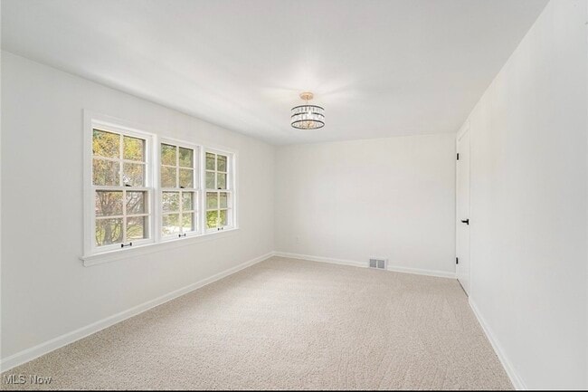 Building Photo - 1514 Parker Dr