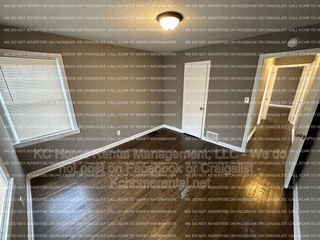 Building Photo - 3416 S Overton Ave