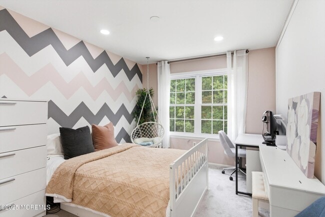 Building Photo - 19 Horseshoe Ct