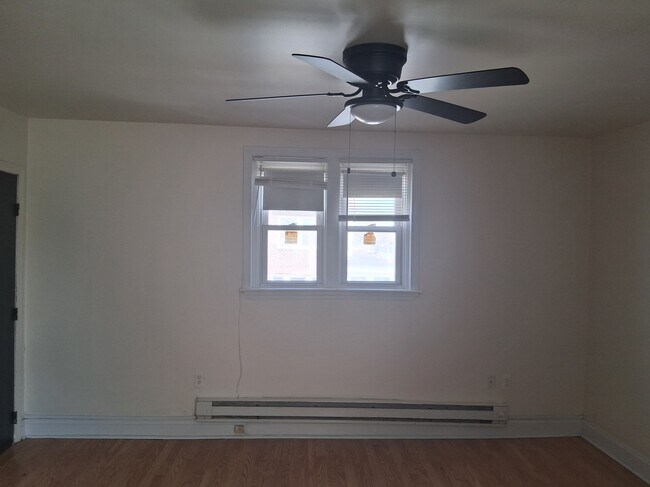 Building Photo - Ogontz