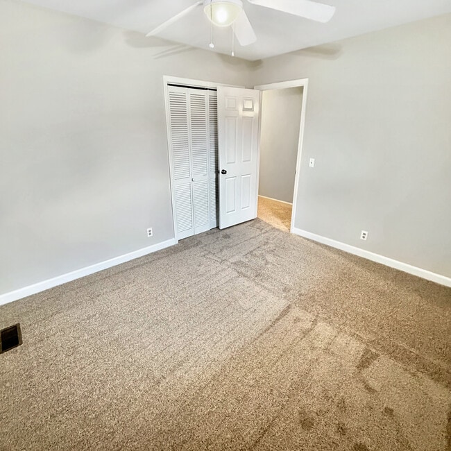 Building Photo - 1849 Quail Ridge Rd