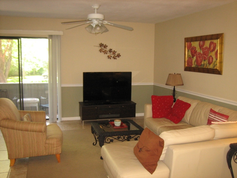 Building Photo - 134 W Satsuma Ave