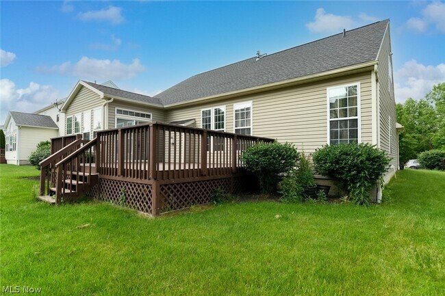 Building Photo - 200 Weatherstone Ct