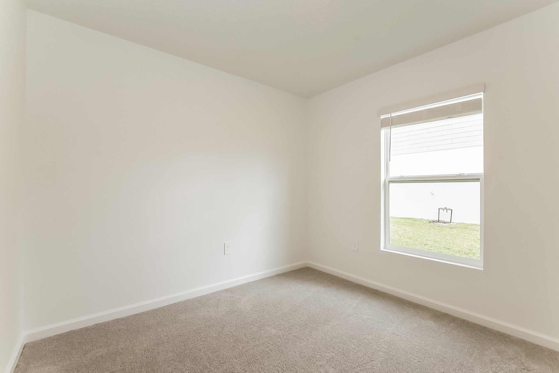 Building Photo - 1370 Inkberry Cir