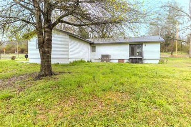 Building Photo - Charming 3BR/2BA Home in Vincent