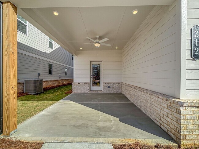 Building Photo - Brand New 4 BR/ 3.5 BA Home in Woodstock!