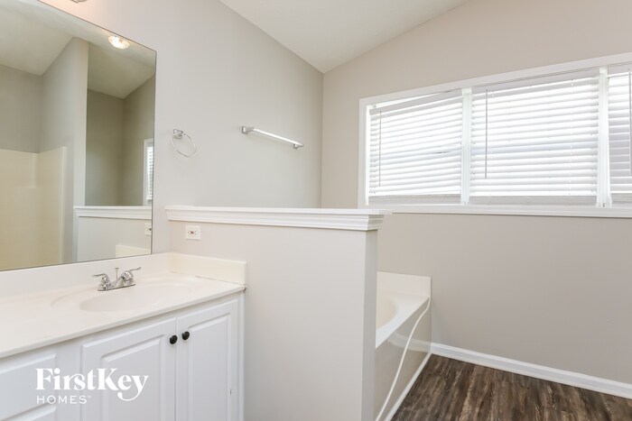 Building Photo - 4120 Bradstone Trace NW