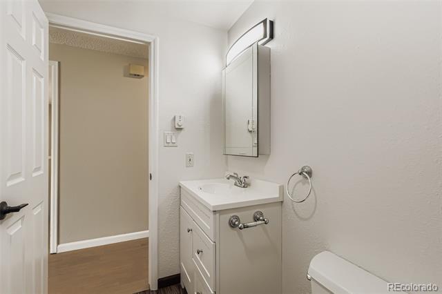 Building Photo - 5395 Osceola St