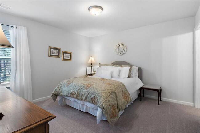 Building Photo - 29 Laurelwood Ln