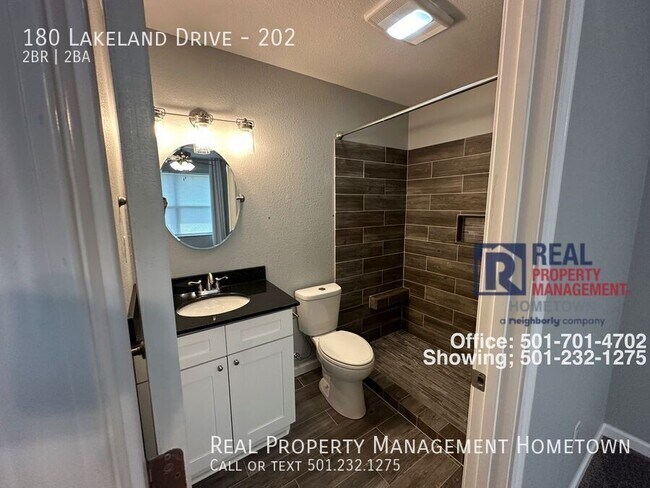 Building Photo - 180 Lakeland Dr