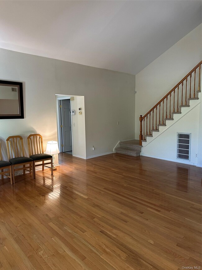 Building Photo - 202 Homestead Village Dr