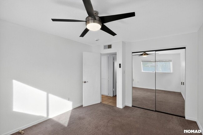 Building Photo - 3029 W Shaw Butte Dr