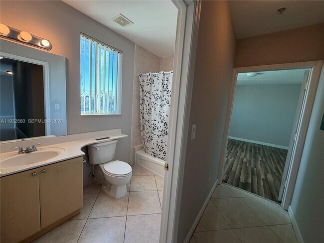 Building Photo - 2280 SW 32nd Ave