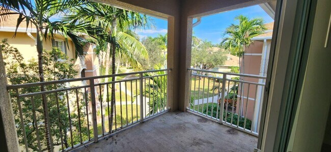 Primary Photo - 6505 Emerald Dunes Dr