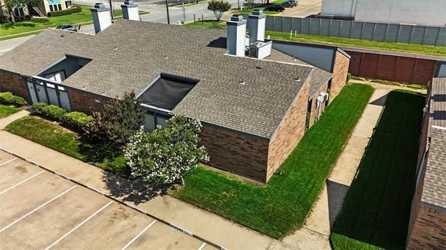 Building Photo - 644 Bellaire Dr