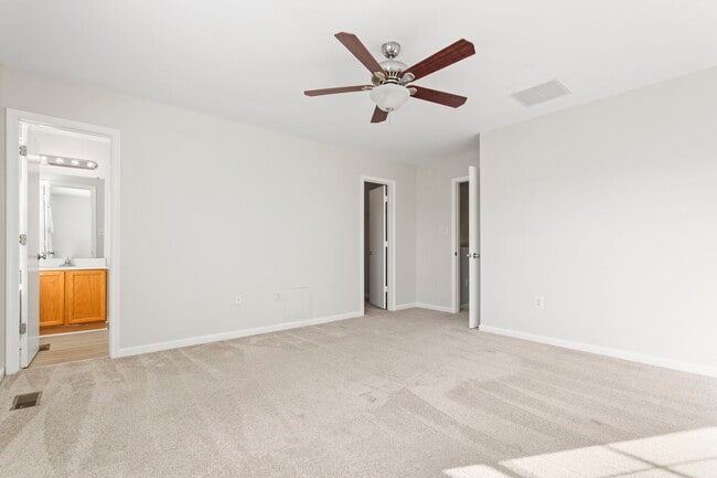 Building Photo - 5089 Stapleton Terrace