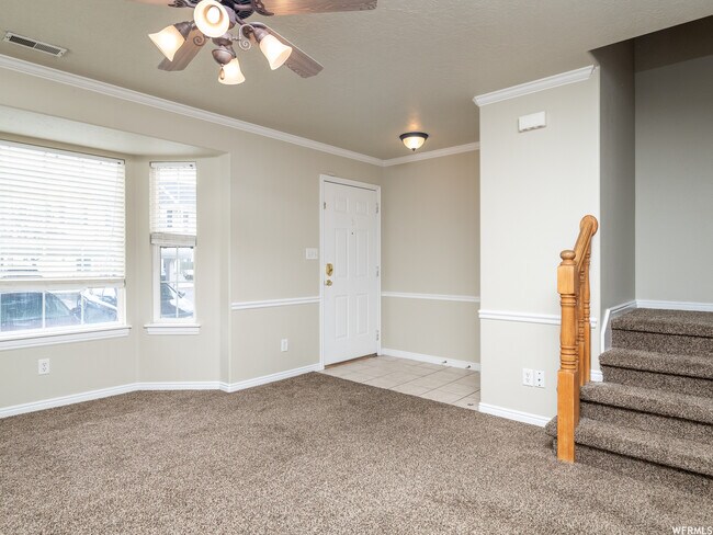 Building Photo - 313 E 900 S