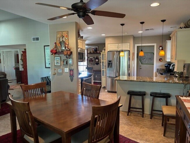 Building Photo - 2502 Leisure World