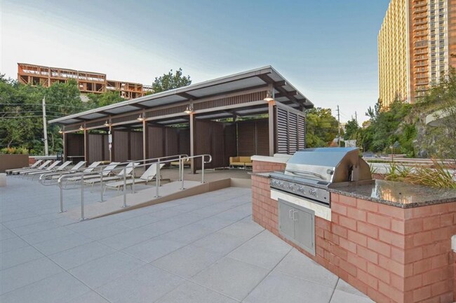 Building Photo - 97 Gorge Rd