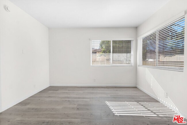 Building Photo - 7228 Allott Ave