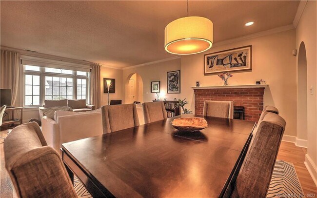 Building Photo - 500 Prospect St