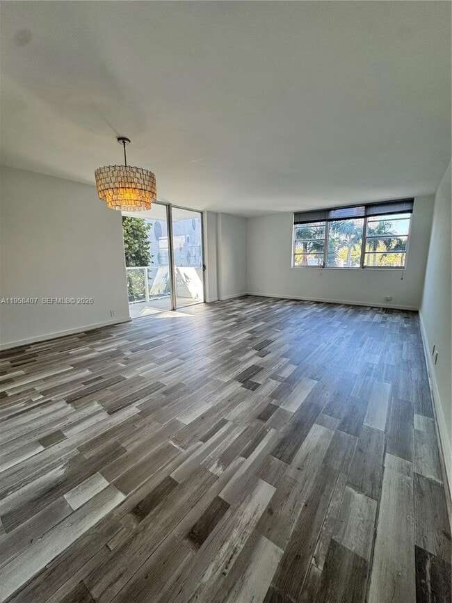 Building Photo - 3301 NE 5th Ave