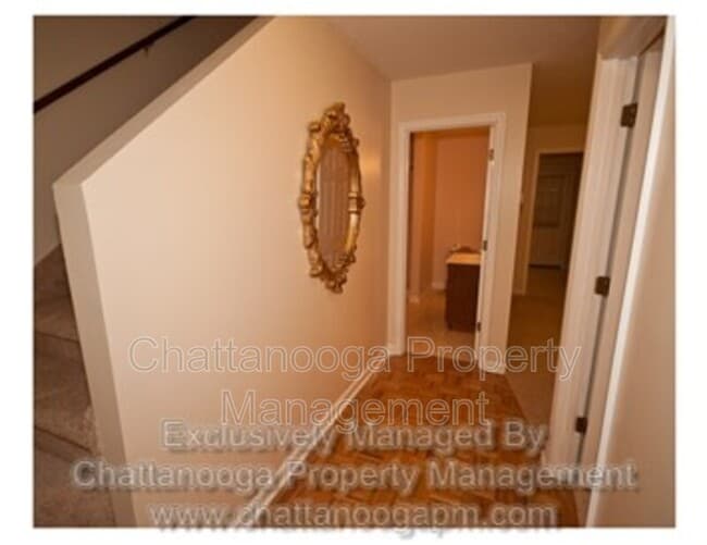 Building Photo - 27 Cedar Tree Ln
