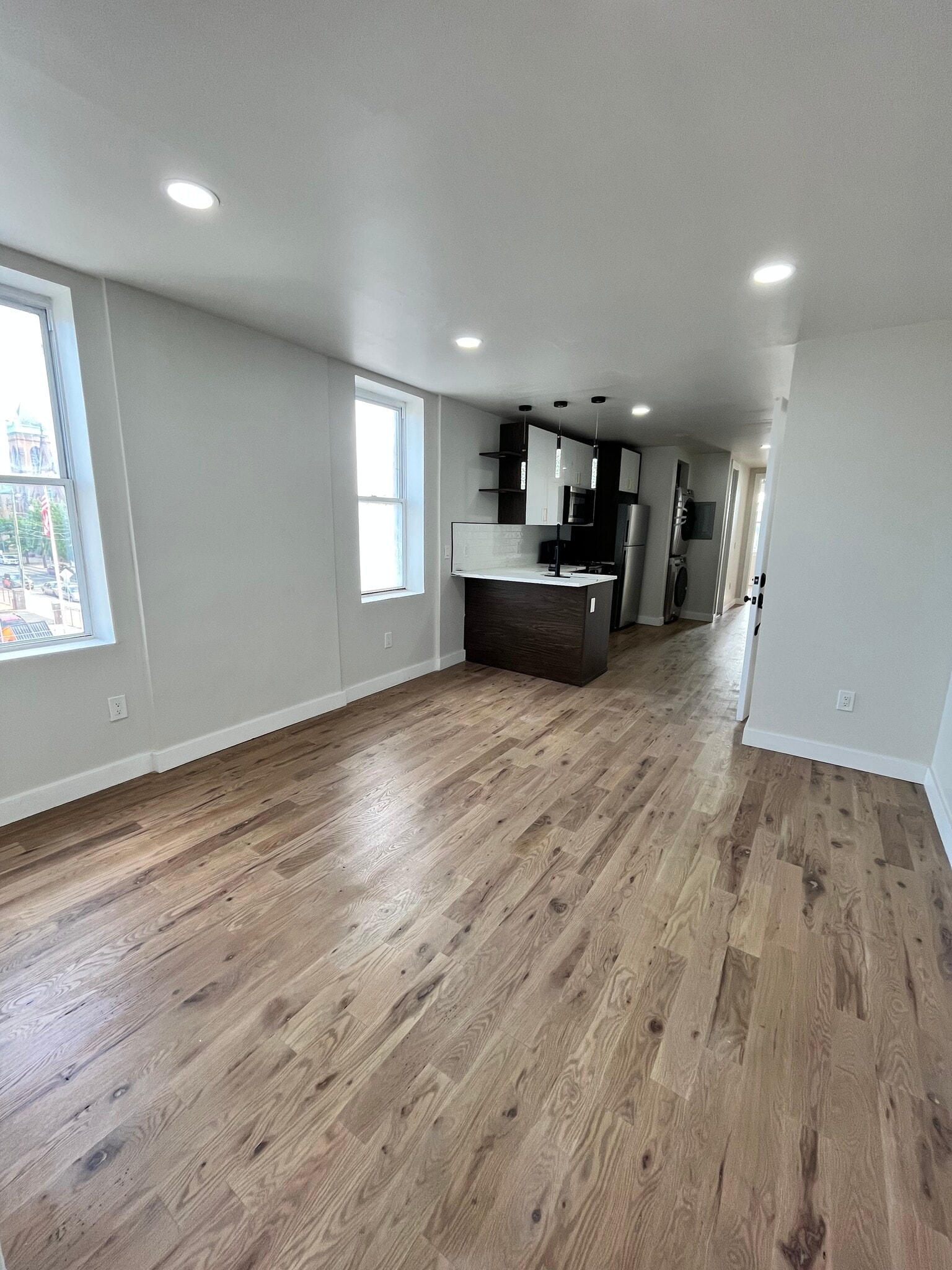 131 Hancock Ave 1R - 132 Hancock Ave