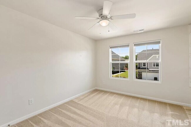 Building Photo - 815 Bristol Bridge Dr