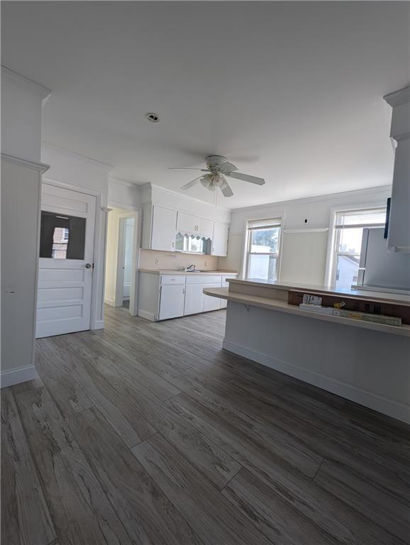 Building Photo - 62 Pleasant St