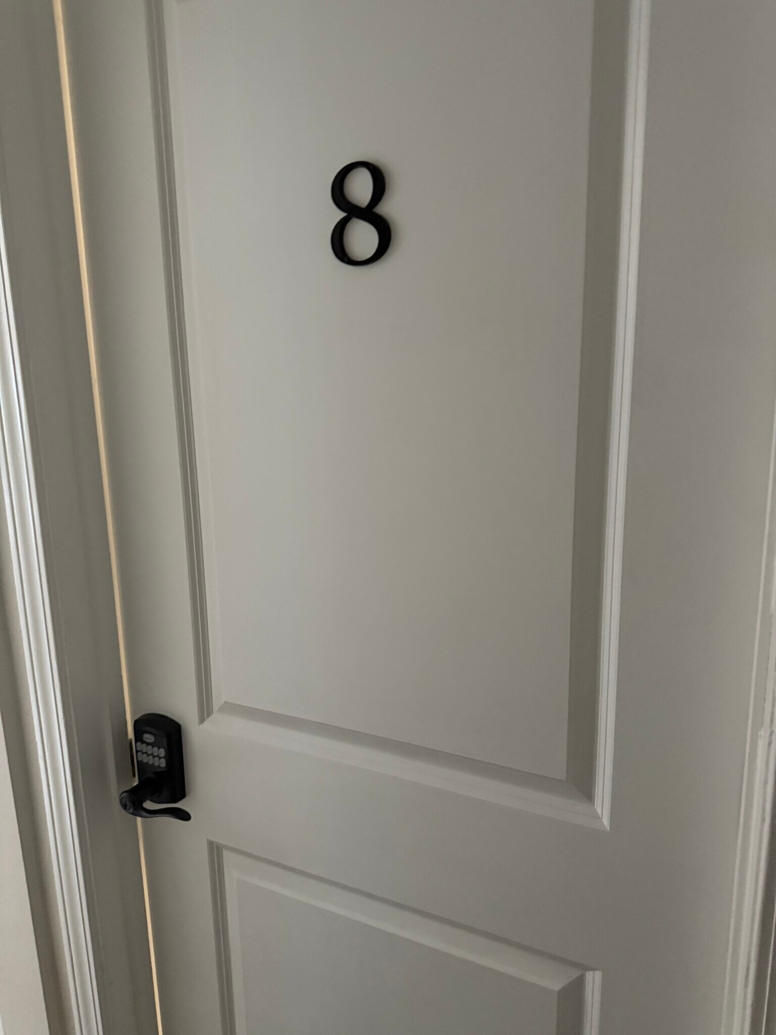 $215/wk - 6353 Bell Haven Ln