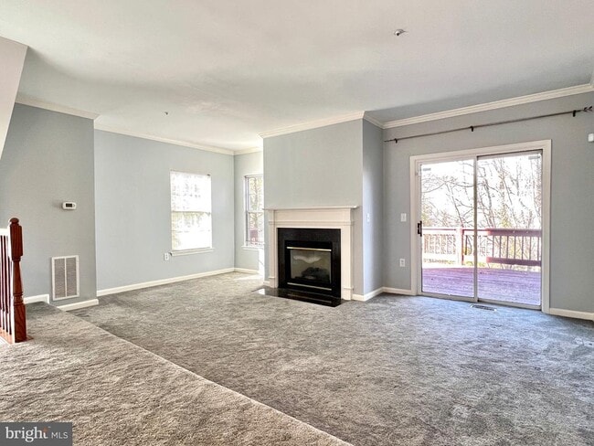 Building Photo - 10600 Elizabeth Parnum Pl