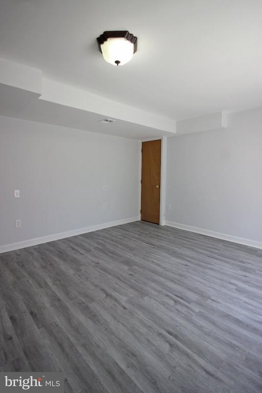 Building Photo - 13111 Willoughby Point Dr