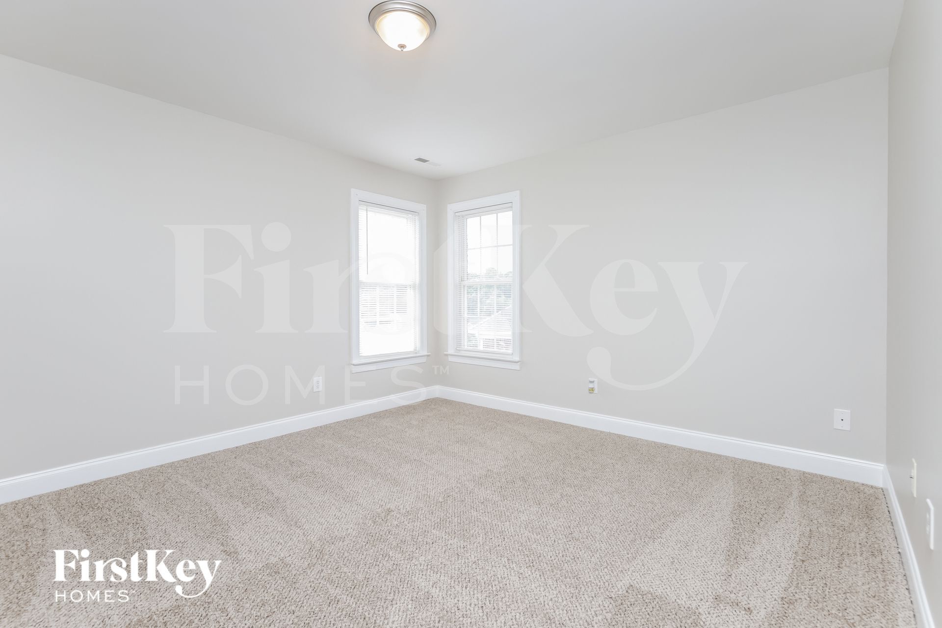 Building Photo - 940 Boyer Dr