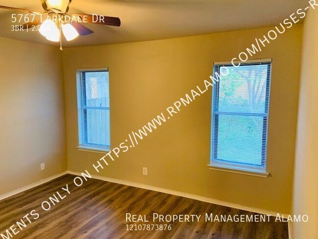 Building Photo - 5767 Larkdale Dr