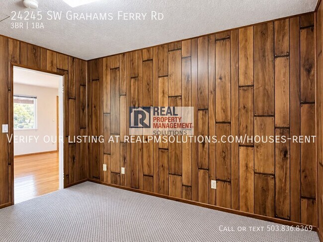 Building Photo - 24245 SW Grahams Ferry Rd