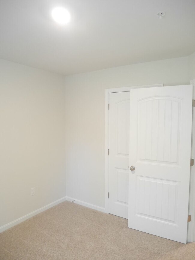 Building Photo - New Build Townhome in Sassafras Meadows – ...