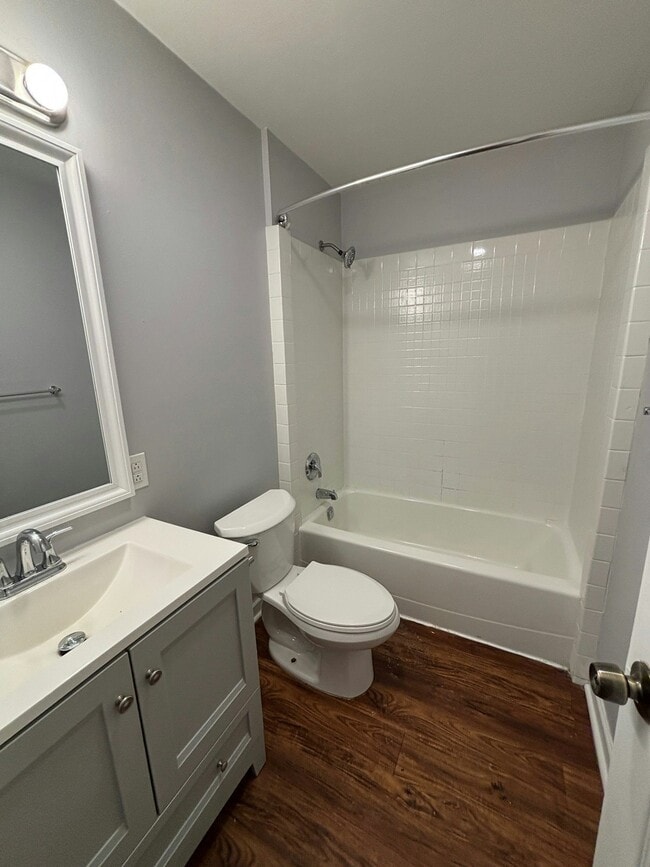 Building Photo - 11265 Essex Ave