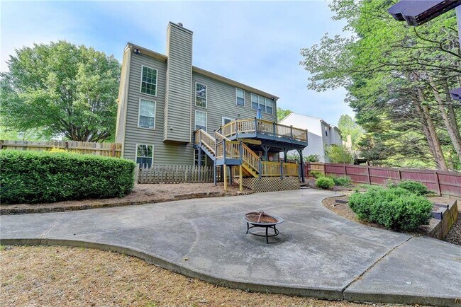 Building Photo - 3680 Oak Park Dr